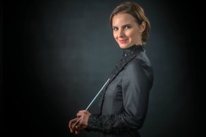Oksana Lyniv and Concerto Budapest