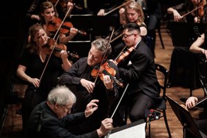 Revizor: OROSZ TÉL Baráti Kristóf és a Concerto Budapest