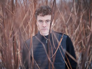 Paul Lewis: „Egy zongora akkor a legjobb, ha énekelni lehet rajta”