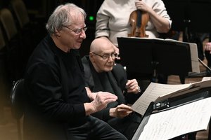 Hungarian Gems - LISZT–KOCSIS / SCHUBERT–DOHNÁNYI / VERESS / SZŐLLŐSY / KURTÁG